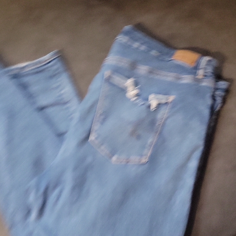 Distressed Blue Denim Jeans - Picture 4 of 4